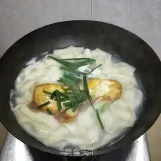 Make Onion eggs hanging step 9