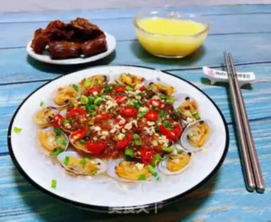 Make Garlic fan steam clams step 11