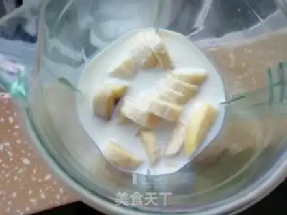 Make Apple banana shake step 1