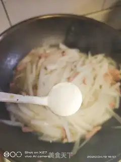 Make Red sausages and radish step 5