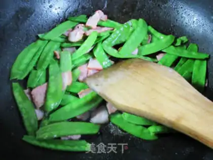 Make Bacon fried Dutch beans step 7