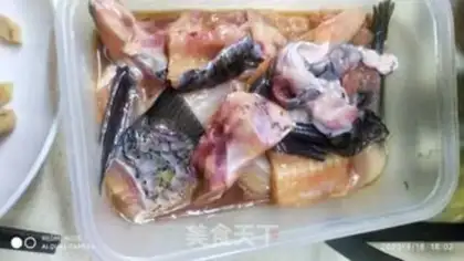 Make Red-burned fish bones step 0