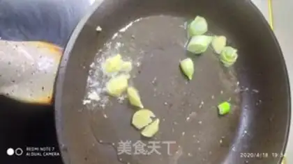 Make Red-burned fish bones step 2