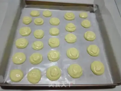 Make Coconut egg cookies step 4