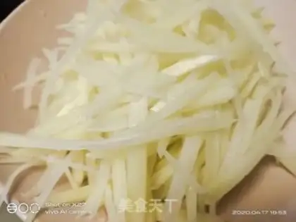Make Spicy potatoes step 1