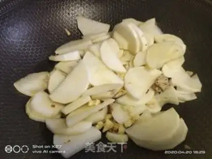 Make Flaming radish step 2
