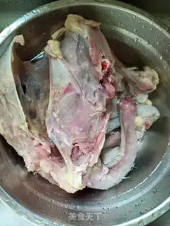 Make Fresh earth chicken bones step 1