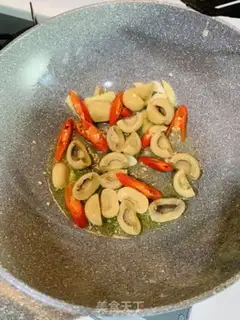Make The broccoli with the white mushrooms step 2