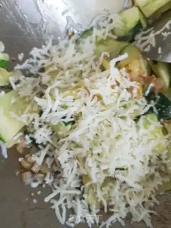 Make Garlic cheese pumpkin step 4