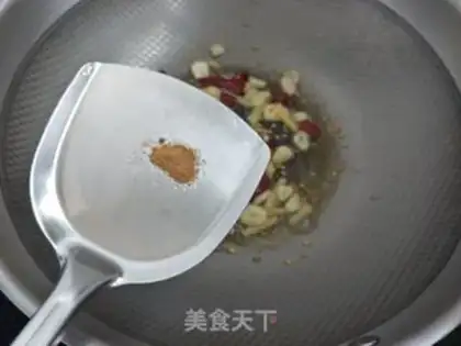 Make Garlic almonds, mushrooms, orchids step 7