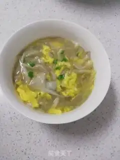 Make White mushroom omelet soup step 6