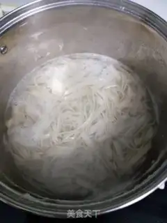 Make Creamed egg noodles step 0