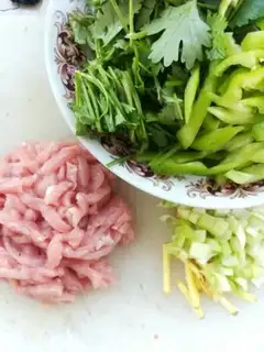 Make Spicy meat step 1
