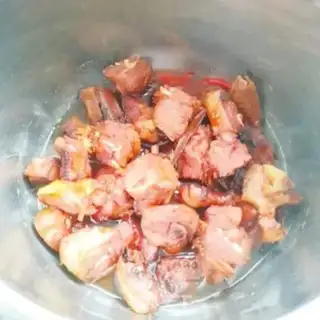 Make The red duck leg step 7