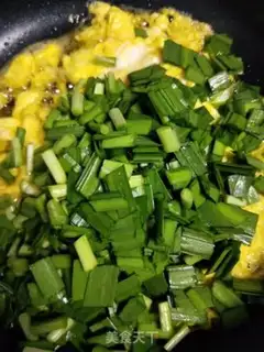 Make Creamed egg noodles step 3