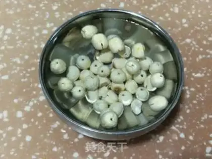 Make Little rice porridge step 1