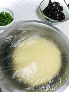Make Red bean cheese bread step 4
