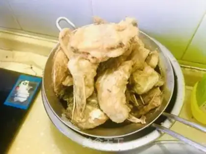 Make Home cooking fish step 4