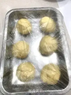 Make Red bean cheese bread step 7