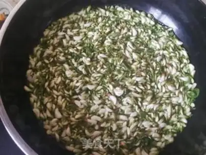 Make Spicy pork dumplings step 1