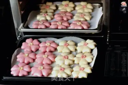 Make Sakura step 10
