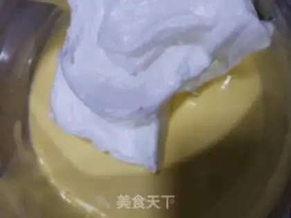 Make Onion pine roll step 9
