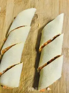 Make Bean rolls step 6