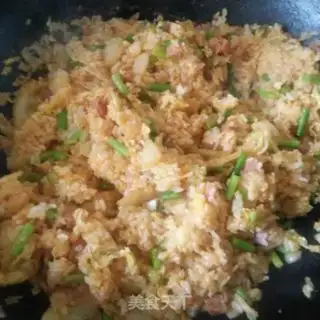 Make Garlic chili rice step 6