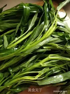 Make Garlic cabbage step 0