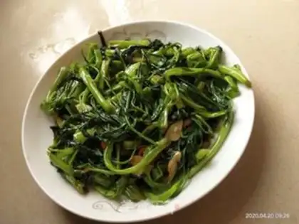 Make Garlic cabbage step 5