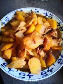 Make Chicken leg and potatoes step 7