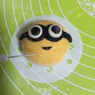 Make Little yellow bean bag step 17
