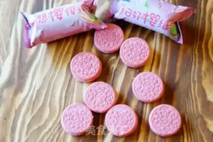 Make Strawberry cherry mousse cake step 0