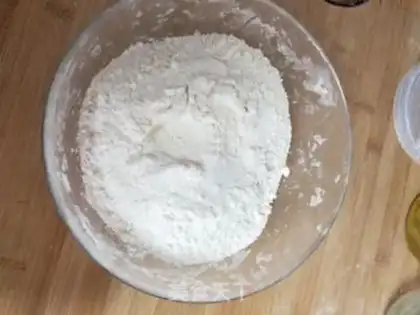 Make Onion cake step 0