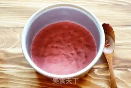 Make Strawberry cherry mousse cake step 6