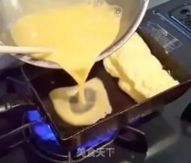 Make Japanese egg rolls step 6