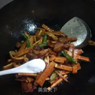 Make Scrambled and fried meat step 8