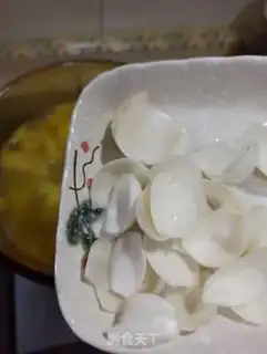 Make Pineapple lilies step 6