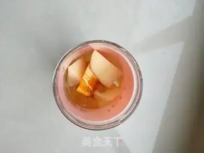 Make Apple orange mixed juice step 2