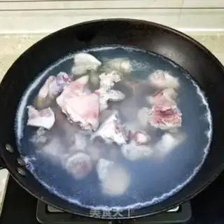 Make Red pig feet step 0