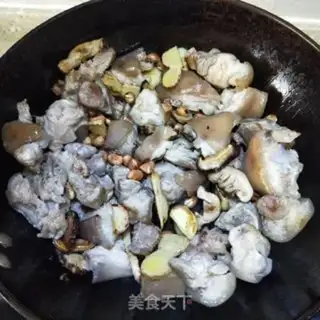 Make Red pig feet step 6