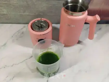 Make A spinach sesame soup bun step 0