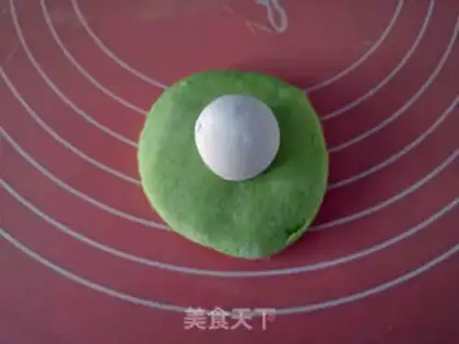 Make A spinach sesame soup bun step 3
