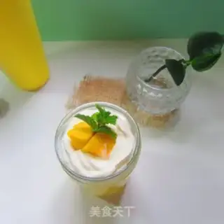Make Mango milkshake step 4