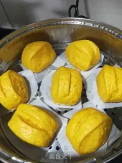 Make Potato buns step 9