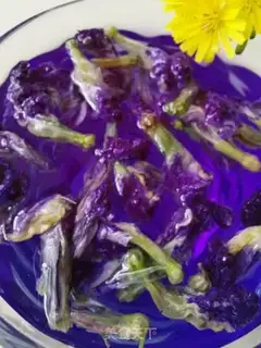 Make Ice cream butterflies step 1