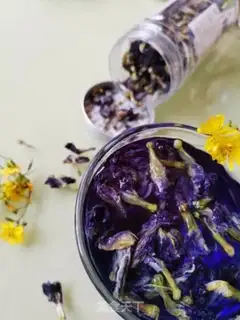 Make Ice cream butterflies step 3