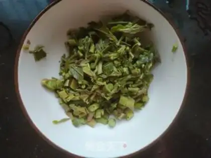 Make Eggs from the fragrance stand step 4