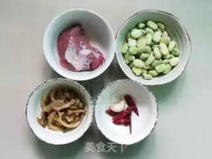 Make Squeeze meat and fried beans step 0