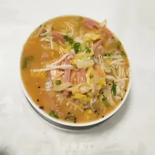 Make Shrimp doll noodles step 6